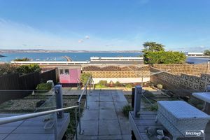 Photo 28- click for photo gallery